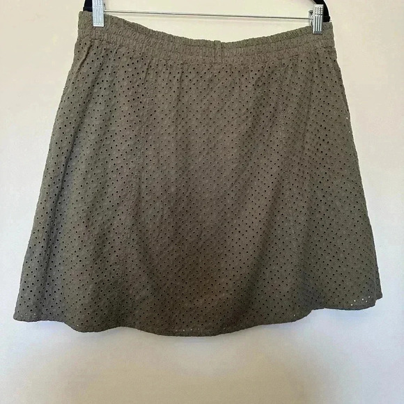 NWT Sanctuary Eyelet Mini Skirt - Picture 3 of 6